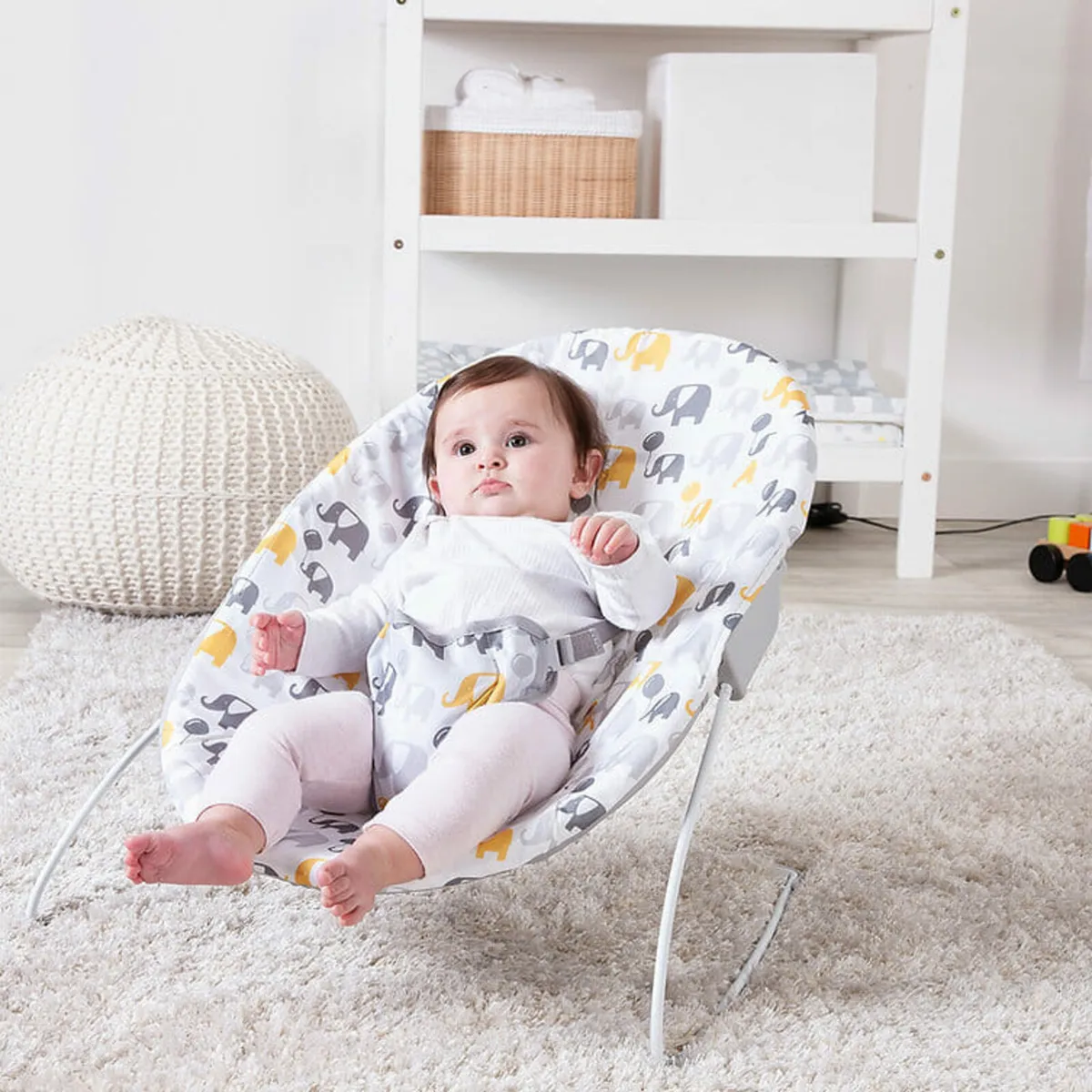 Baby bouncer - Image 1