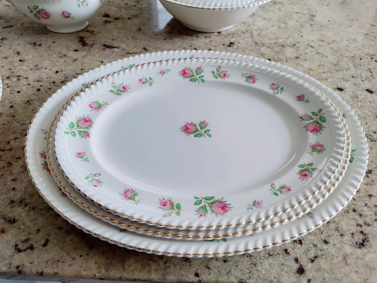 Dinner Service - Image 3