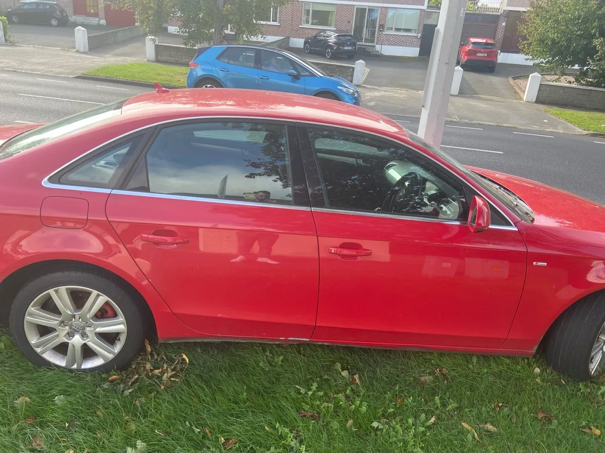 Audi A4 Saloon Diesel Red 2009 - Image 2