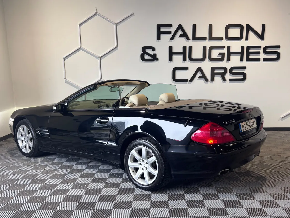 Mercedes-Benz SL350 CONVERTIBLE 34,964 MILES - Image 4