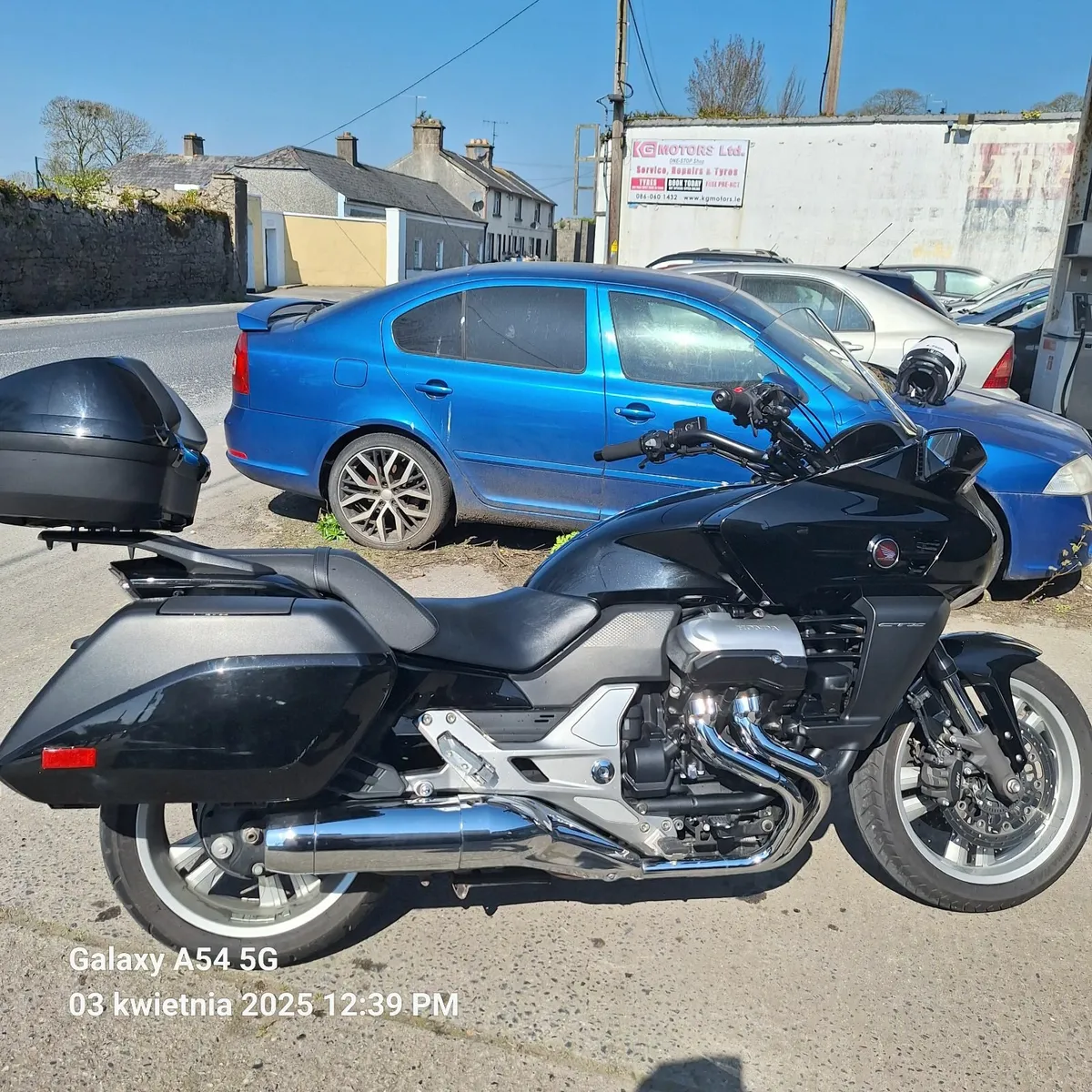 Honda ctx1300 2015 first owner 9800mls - Image 1