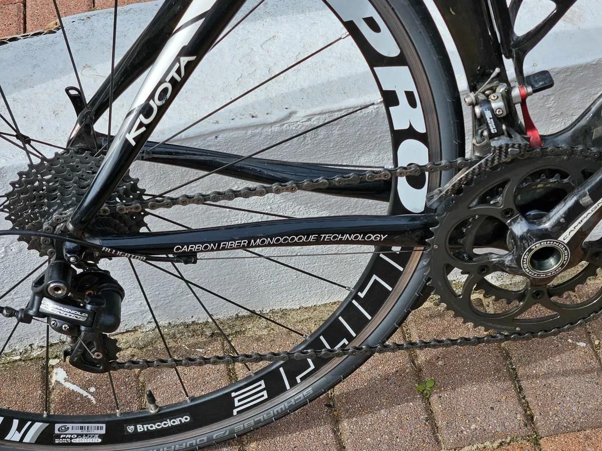 Road bike - Image 1