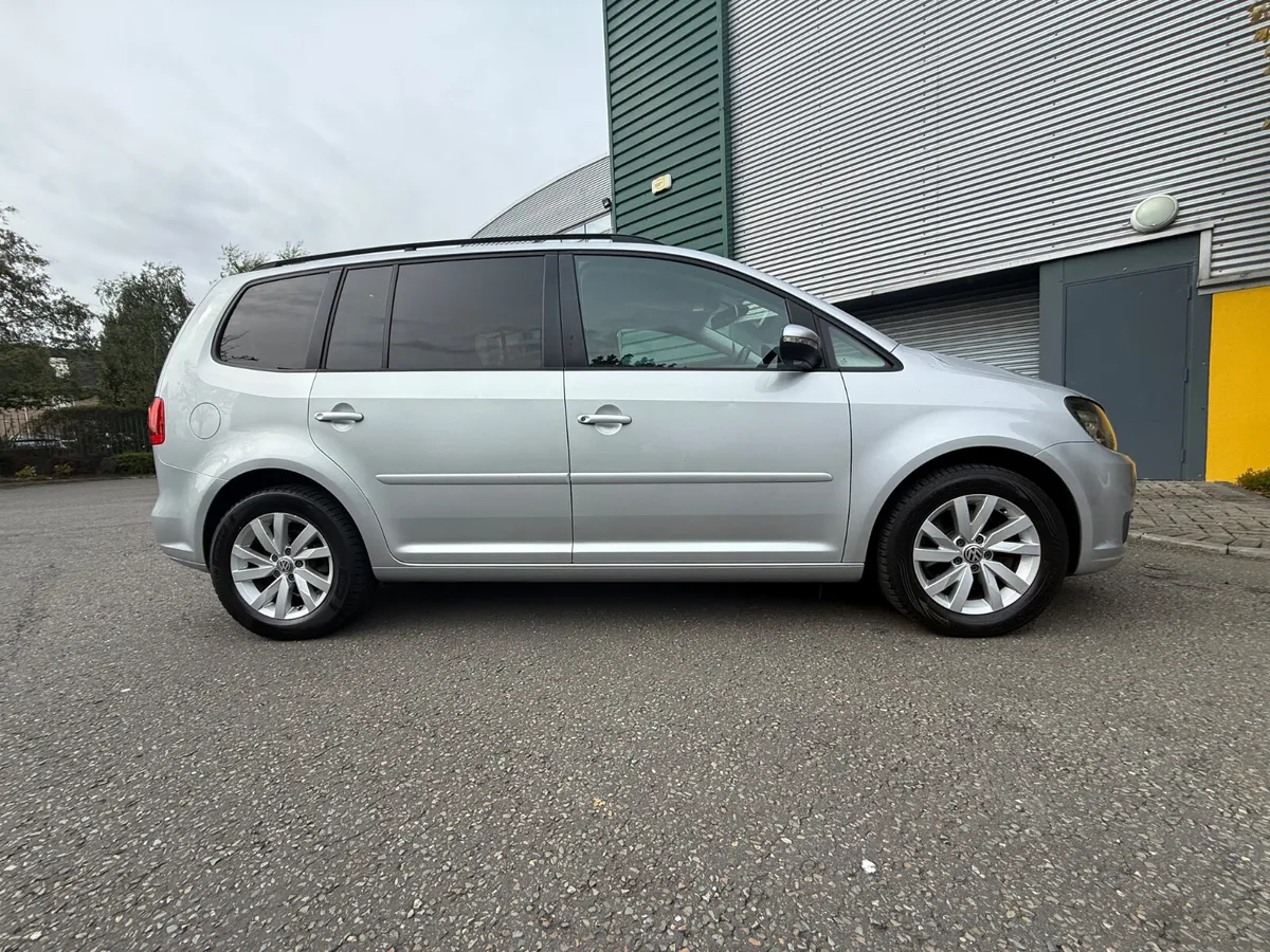 VW Touran 1.4 TSI DSG 7 Seater - Image 3