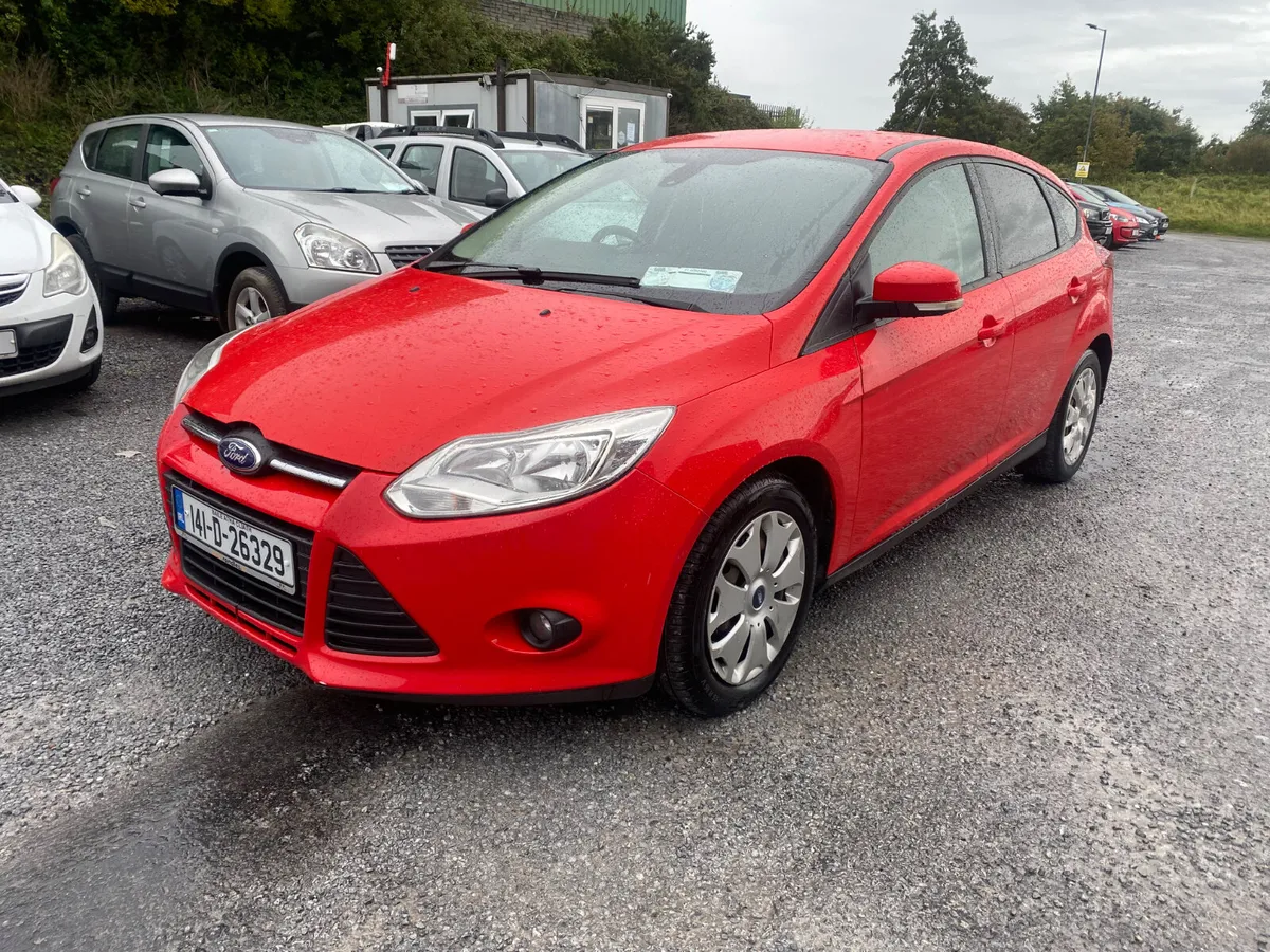 Ford Focus 2014 - Image 2