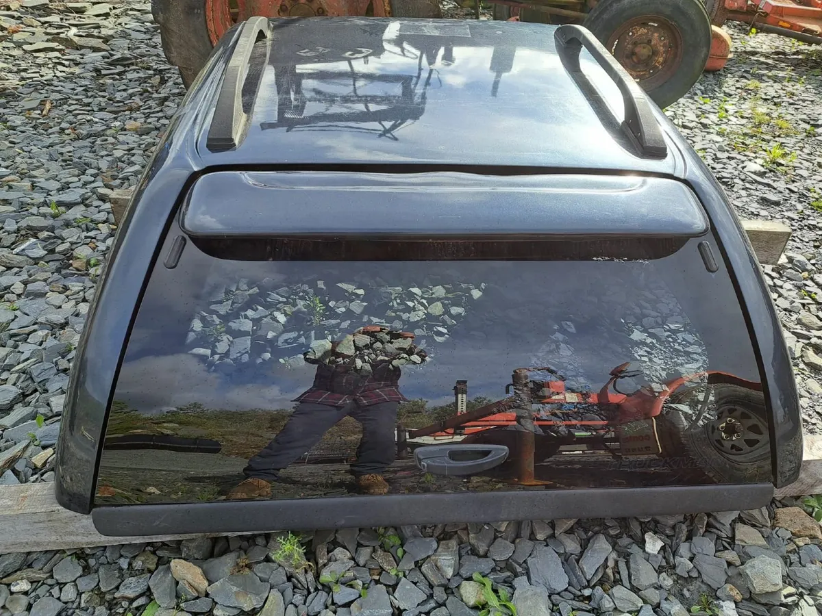 Toyota Hilux canopy - Image 2