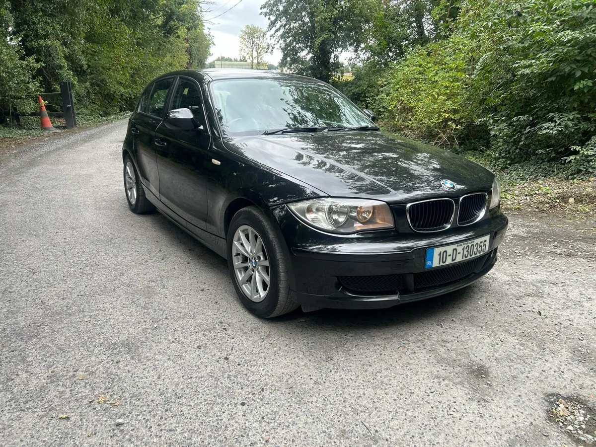 BMW 1-Series 2010 - Image 1