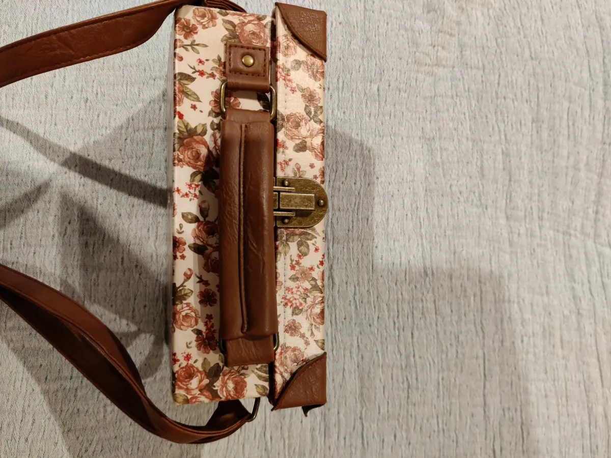 Vintage handbag - Image 2