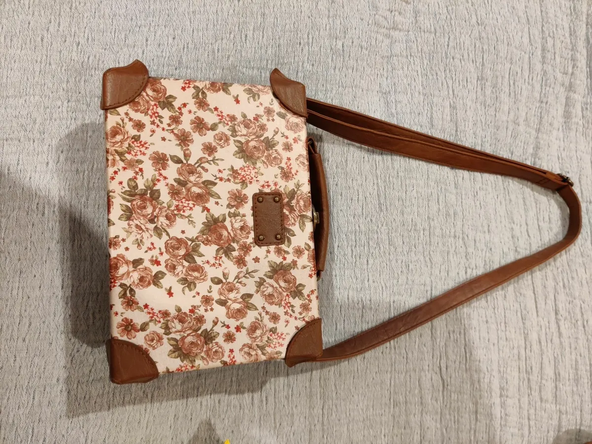 Vintage handbag - Image 1