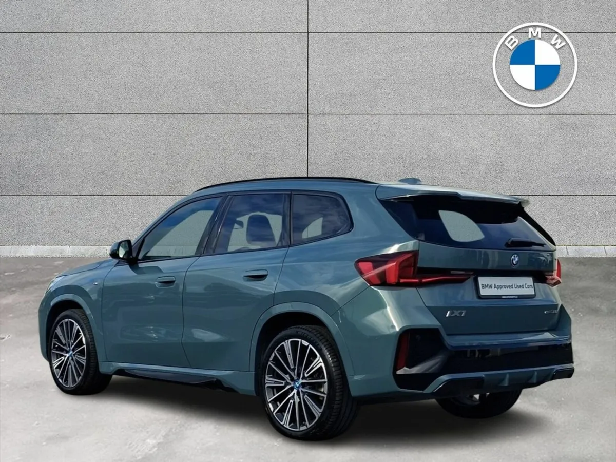 BMW iX1 eDrive20 M Sport - Image 3