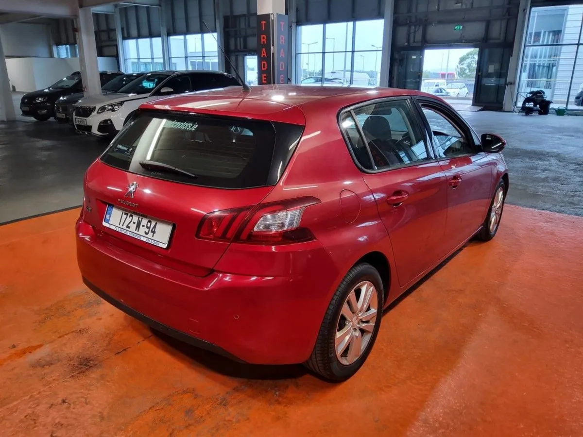 Peugeot 308 1.6 Blue HDI 100bhp Active Addvantage - Image 3