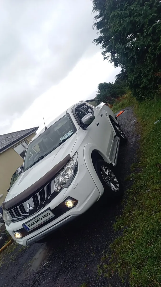 Mitsubishi l200 - Image 2