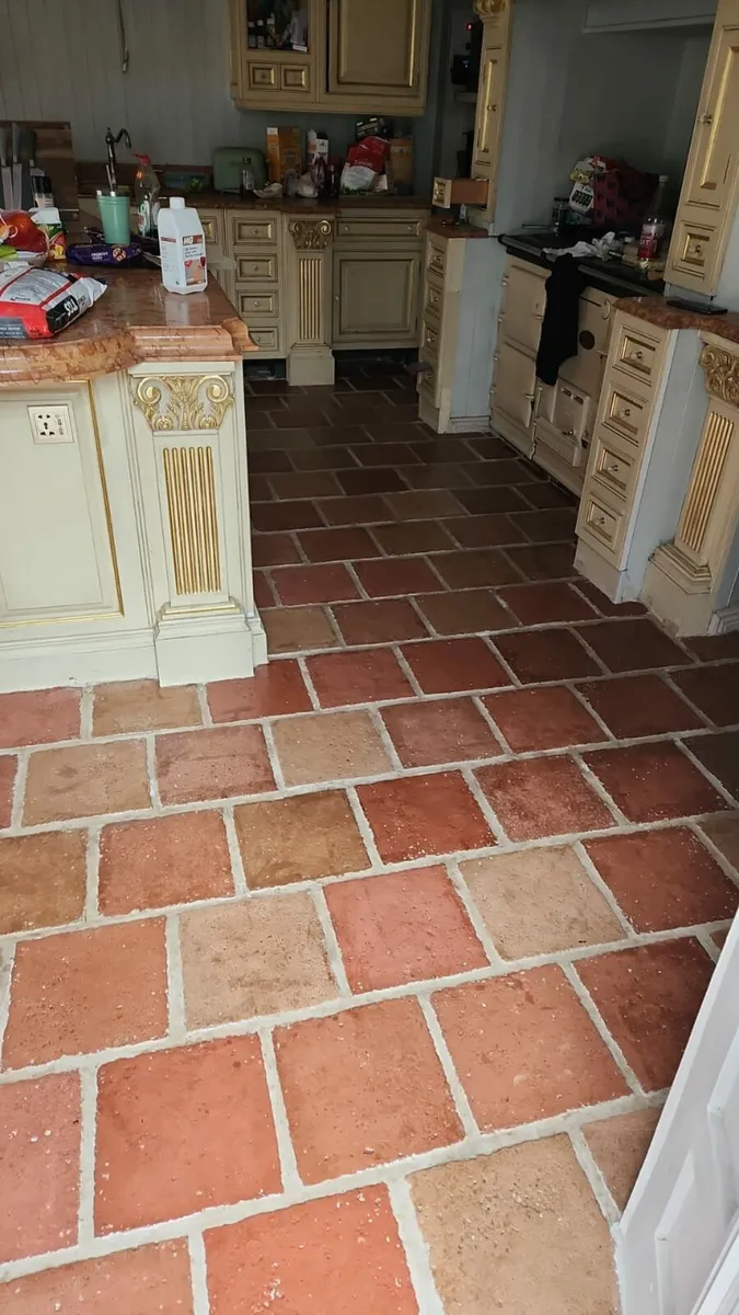 Old World Look Terracotta floor tiles - Image 2