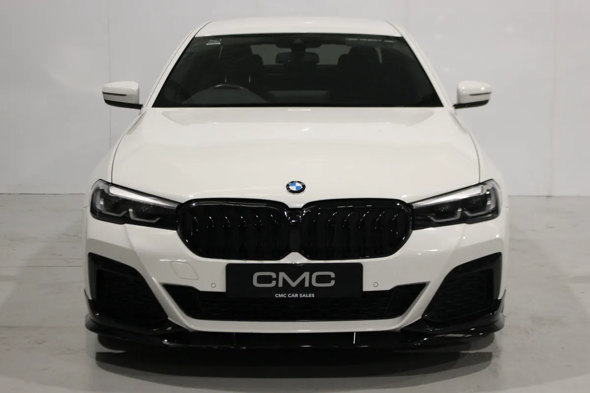 BMW 5-Series 2021 520D MSPORT LCI - Image 2