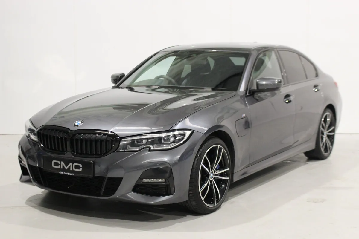 BMW 3-Series 2020 330E MSPORT - Image 3
