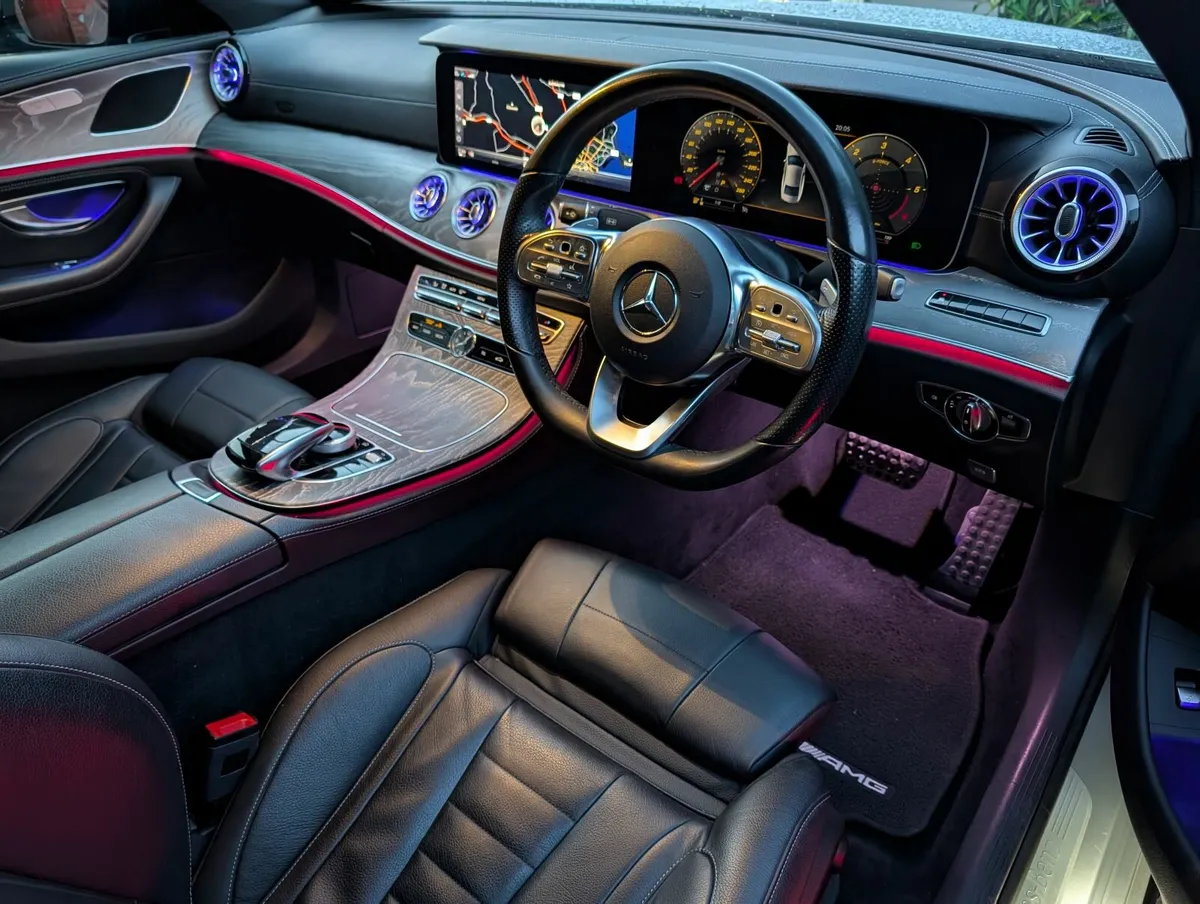 MERCEDES CLS AMG 300D - Image 1