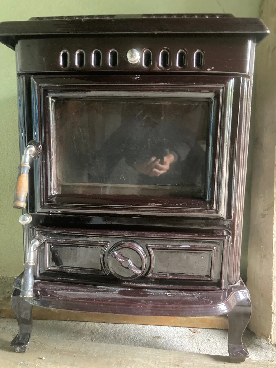 Solid fuel stoves - Image 2