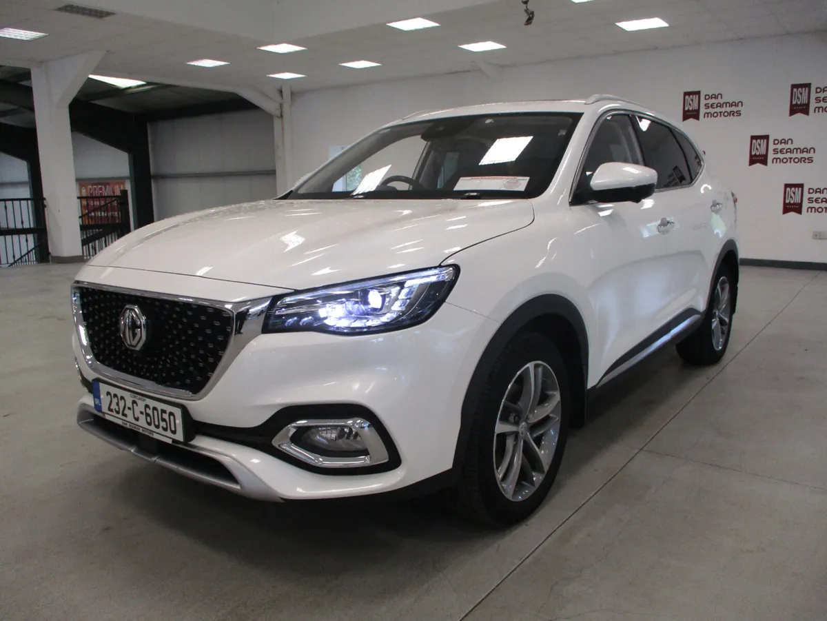 MG HS 1.5 PHEV EXCLUSIVE 2023-PANORAMIC ROOF - Image 4
