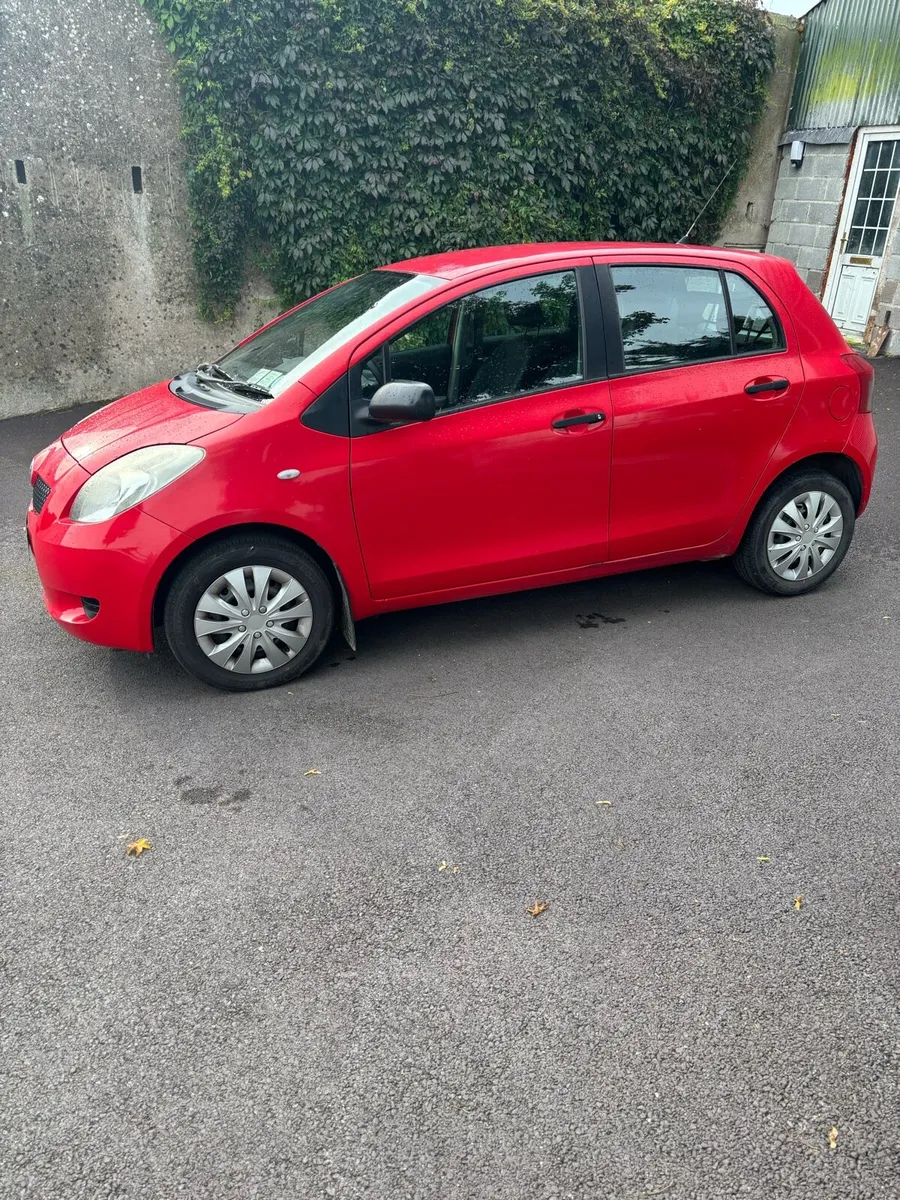 Toyota Yaris - Image 1
