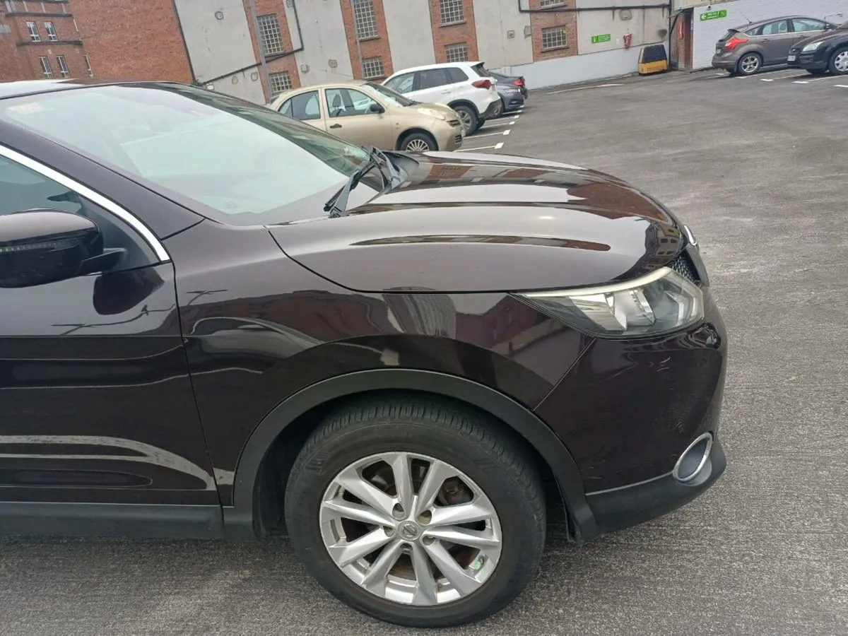 Nissan Qashqai 2015, MANUAL - Image 2