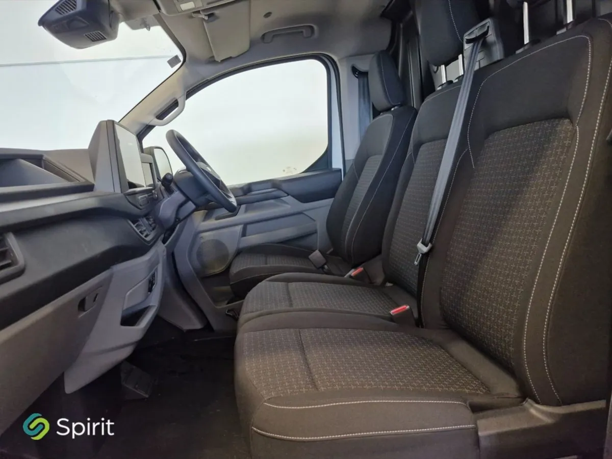 Ford Transit Custom Custom Auto Phev 320 S Trend - Image 4
