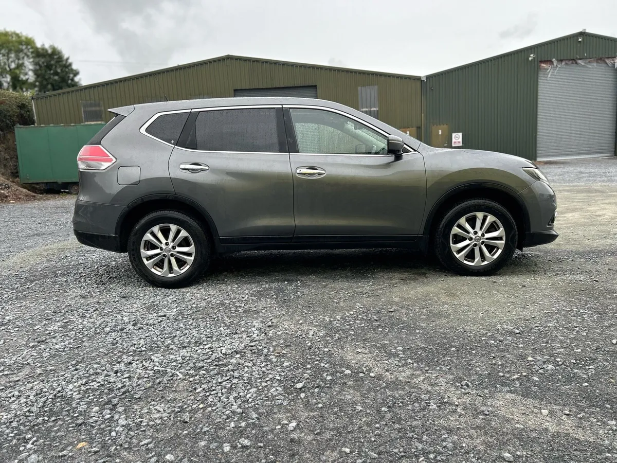 2016 Nissan X Trail 1.6 diesel 7 seater - Image 4