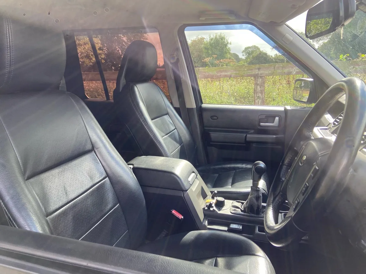 2005 Land Rover Discovery 3 SE 2.7 TDV6 CrewCab - Image 4