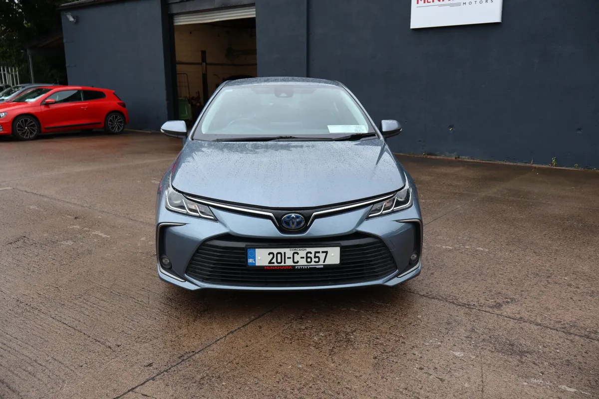 Toyota Corolla Luna Saloon 1 Owner 24 Month NCT! - Image 4