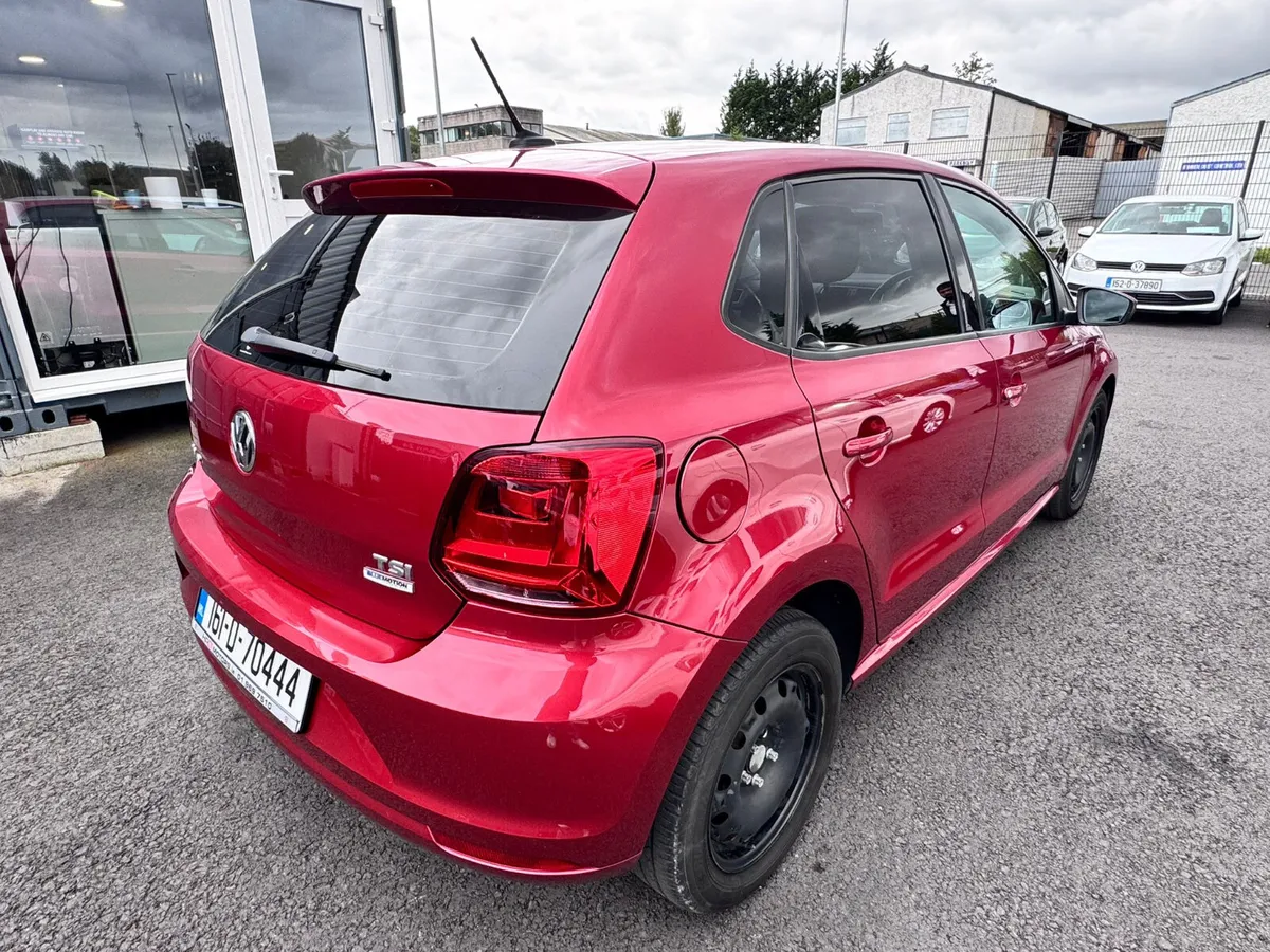 VOLKSWAGON POLO 2016 RED - Image 4