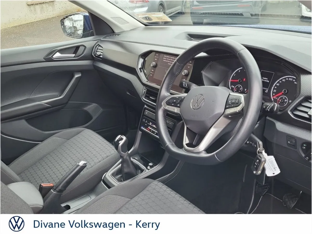 Volkswagen T-Cross Life 1.0 TSI Petrol 95hp - Image 4