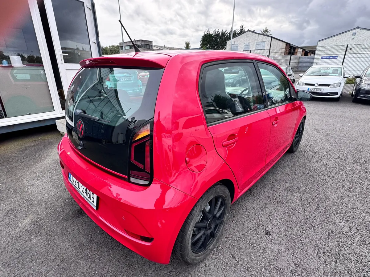 VOLKSWAGON UP 2017 RED - Image 4