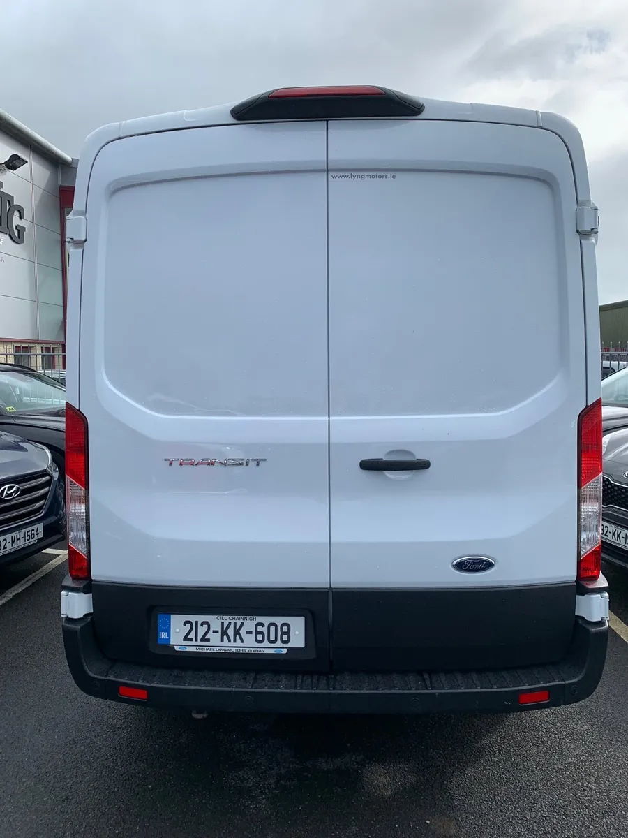 Ford Transit 2021 - Image 2