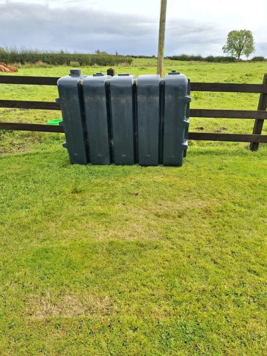 Plastic tank - Image 2