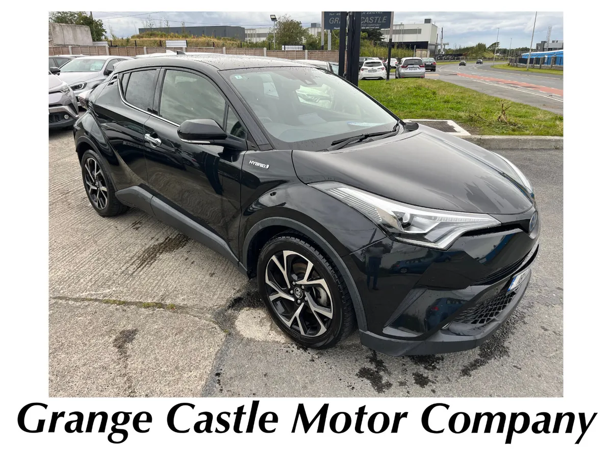 TOYOTA C-HR 2018, 1.8 HYBRID AUTO LOW KM HIGH SPEC - Image 1