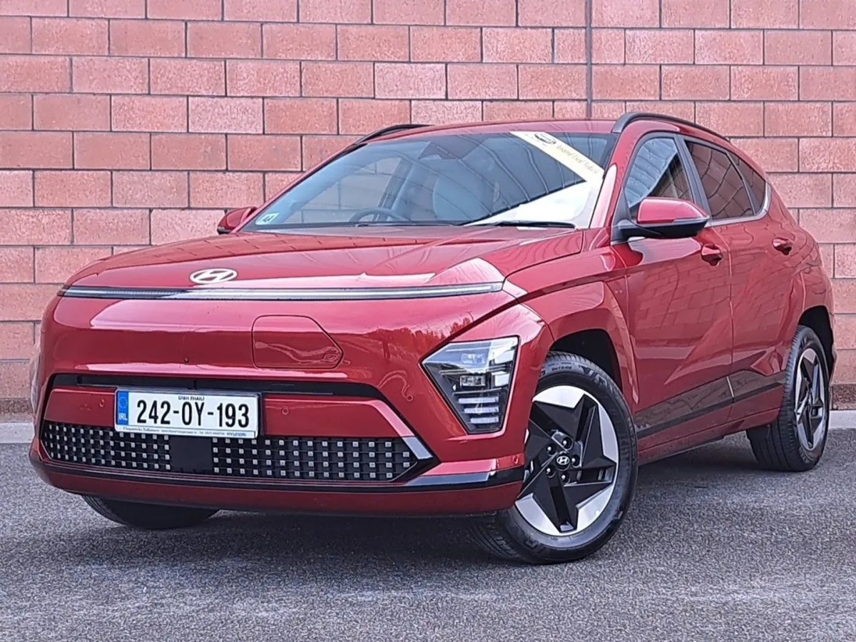 Hyundai Kona Electric Platinum Model 65 K/wh Batt - Image 2