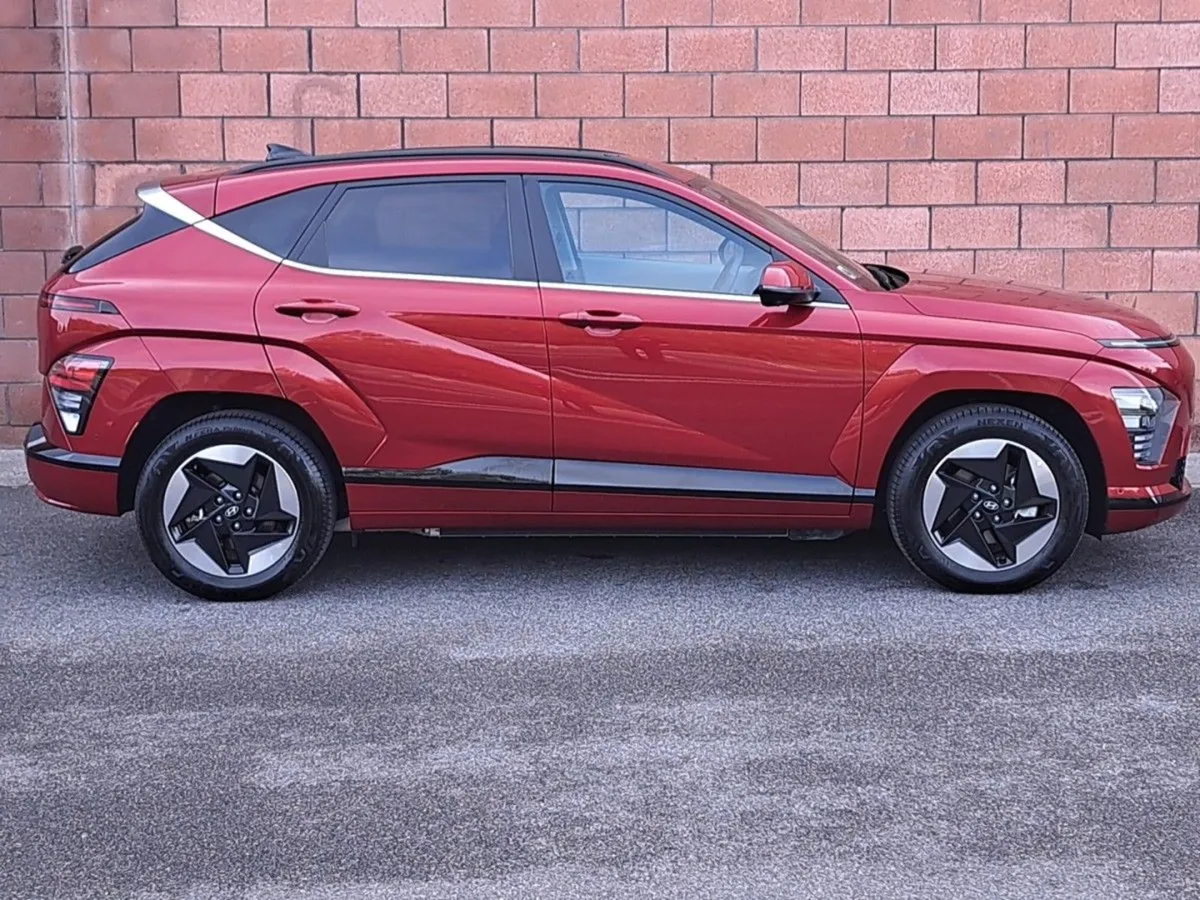 Hyundai Kona Electric Platinum Model 65 K/wh Batt - Image 4