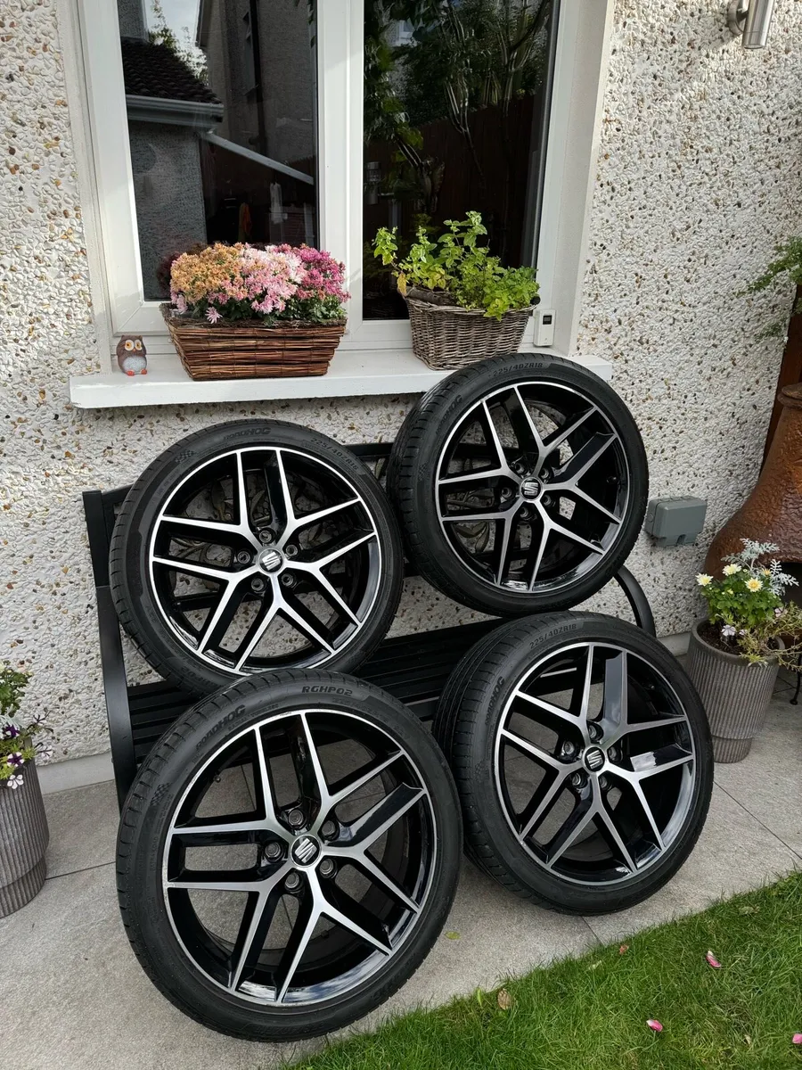 Seat Leon Fr alloys - Image 1