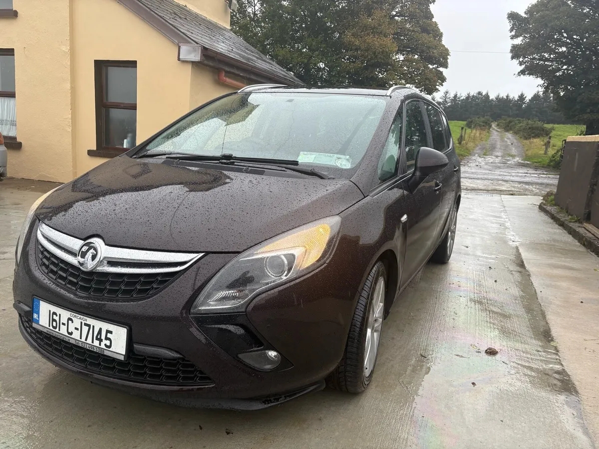 Vauxhall Zafira Tourer - Image 2
