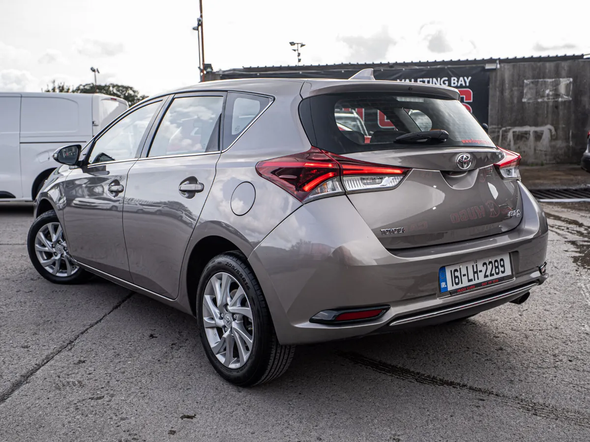 2016 Toyota Auris 1.2/Irish/New NCT/1yr warranty - Image 3