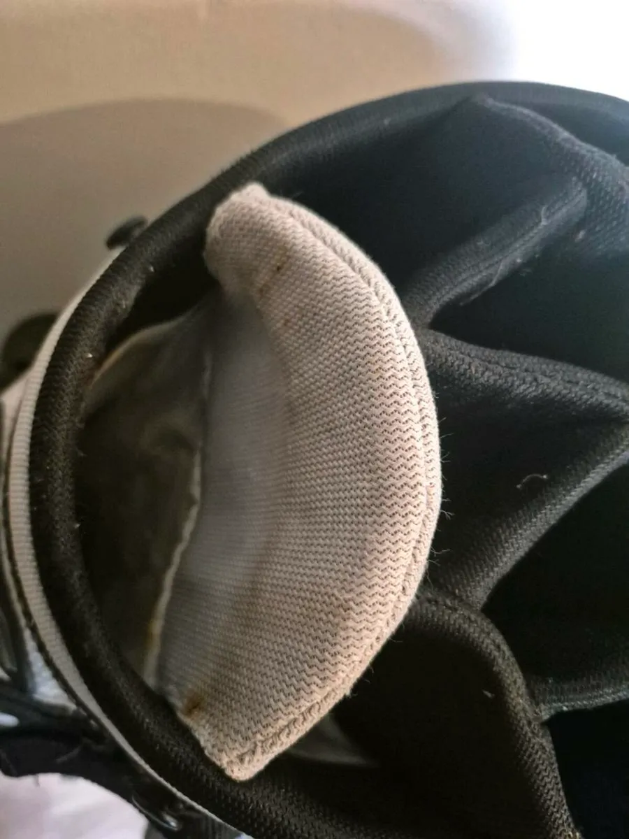 Taylormade golf bag - Image 3