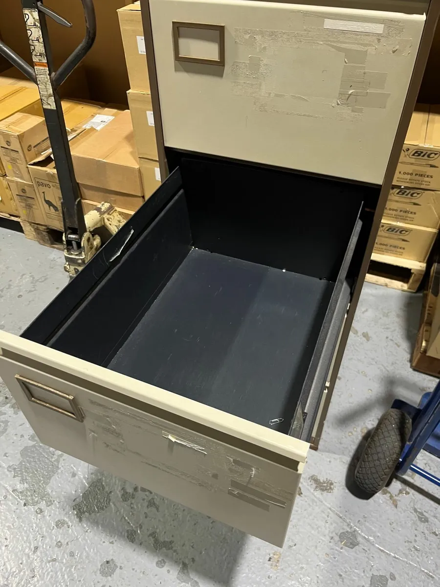 Filing cabinet - Image 3