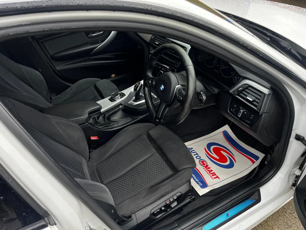 BMW 3-Series 320D M SPORT - Image 4