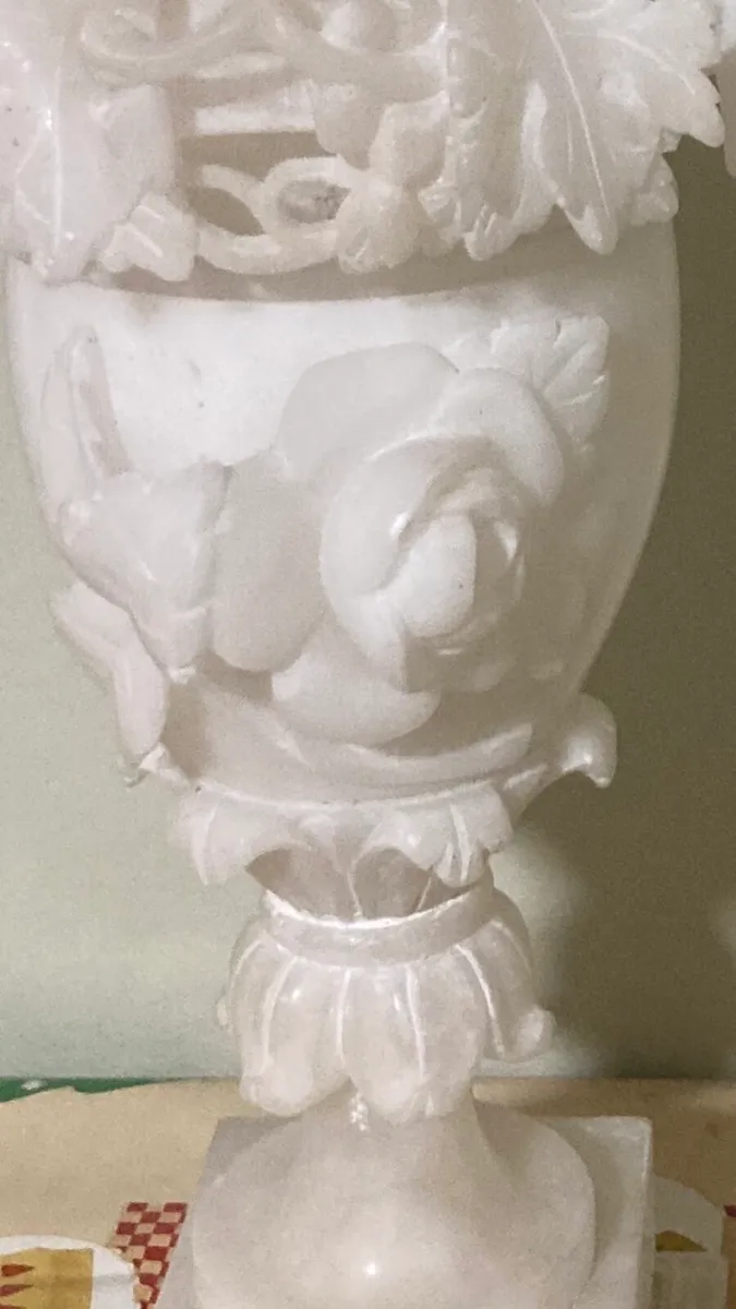 Alabaster Vases - Image 2
