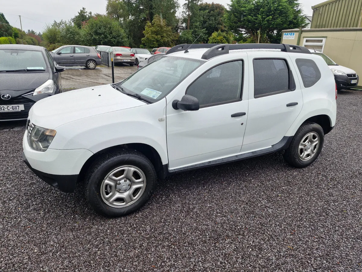Dacia Duster 2017 - Image 2
