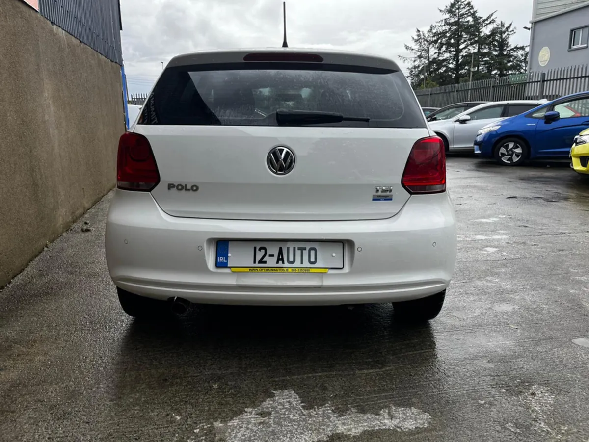 Volkswagen Polo 1.2 PETROL AUTOMATIC TINY MILEAGE - Image 3