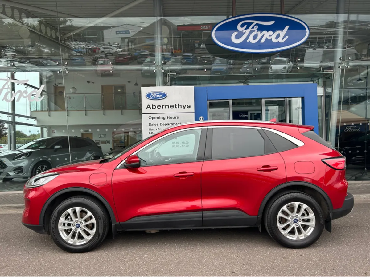 Ford Kuga TITANIUM 2.5 PHEV 225 S6.2 CT 4DR - Image 2