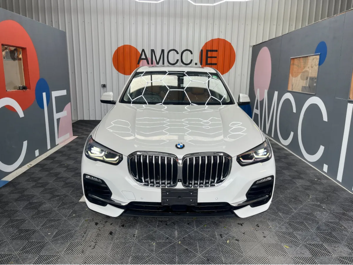 BMW X5 2021 BMW X5 45e Plug-IN Hybrid  /  ONLY 48K - Image 2