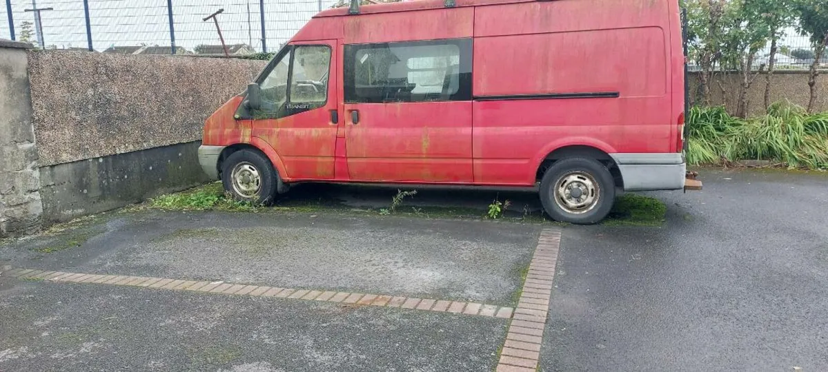 09 ford transit crewcab