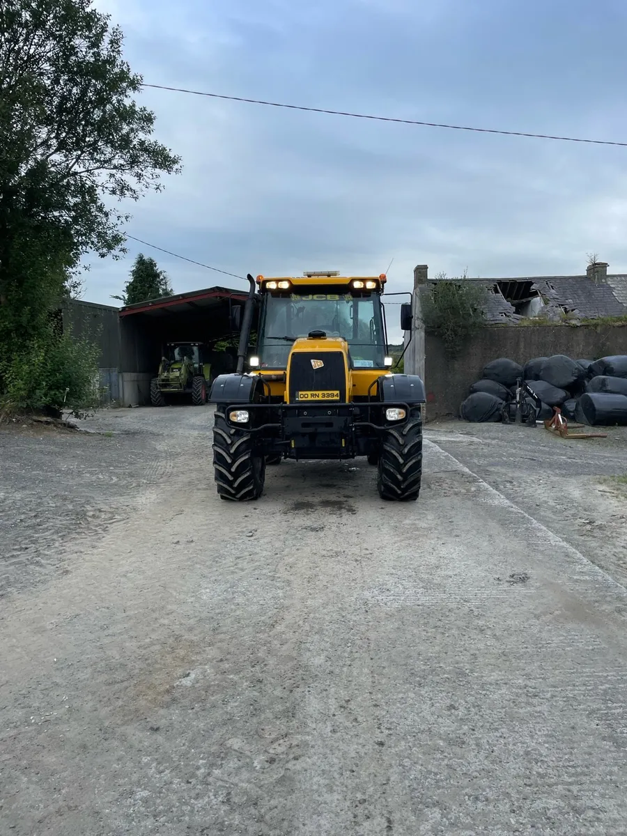 JCB Fastrac 3155 (low hours) - Image 3