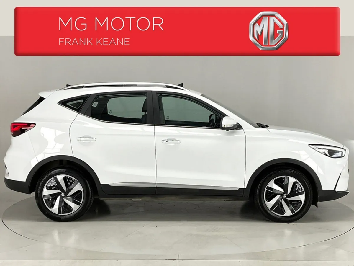 MG ZS ZS SR EXCLUSIVE EV 176 PS 5DR AUTO**Digital - Image 3