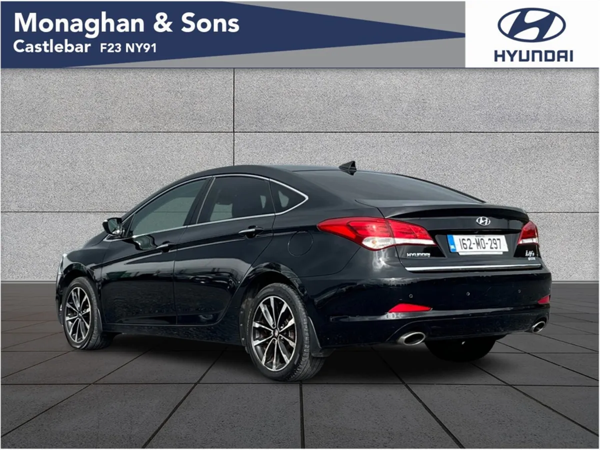 Hyundai i40 EXECUTIVE 4DR - Image 3